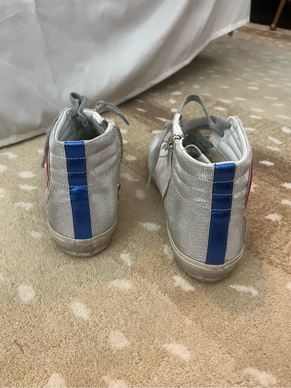 Women’s Golden Goose Slide Sneakers in White and Pink - Picture 4 of 5